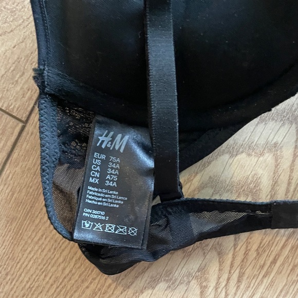 Push up add a cup H&M bra - Picture 3 of 3